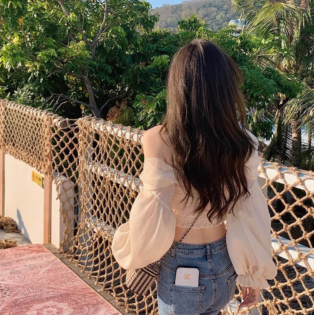 穿成极品婆婆，携家逃荒靠系统赢麻了